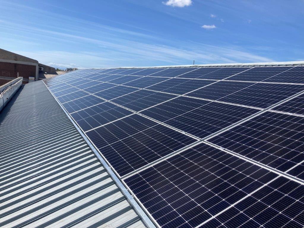 Total Energies - Pinelands – Commercial Grid-Tie Filling Station, workshops and Shop